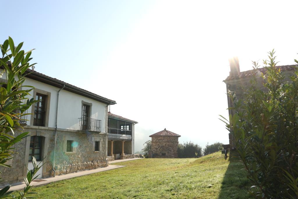 Hotel Casona Cuervo San Tirso de Candamo Екстер'єр фото