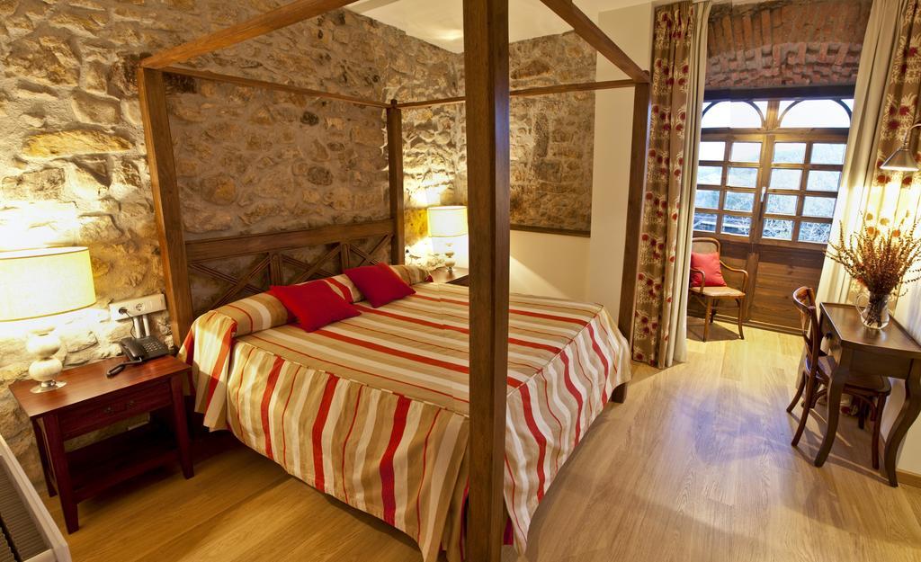 Hotel Casona Cuervo San Tirso de Candamo Екстер'єр фото