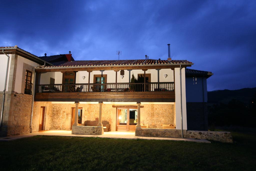 Hotel Casona Cuervo San Tirso de Candamo Екстер'єр фото