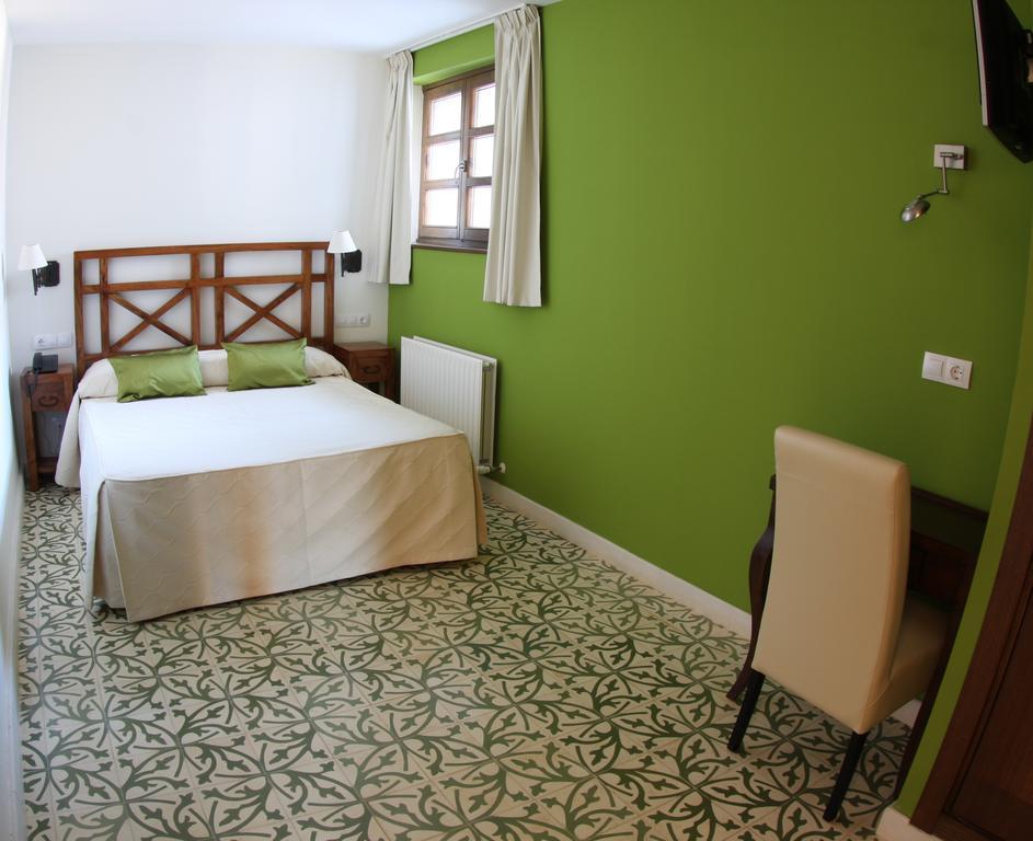 Hotel Casona Cuervo San Tirso de Candamo Екстер'єр фото
