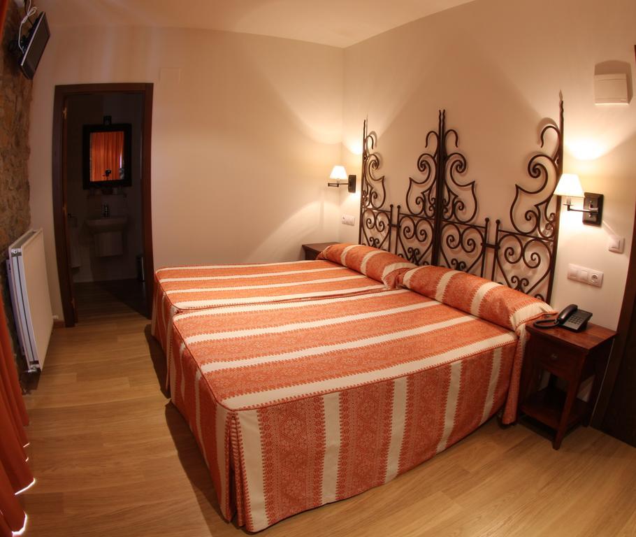 Hotel Casona Cuervo San Tirso de Candamo Екстер'єр фото